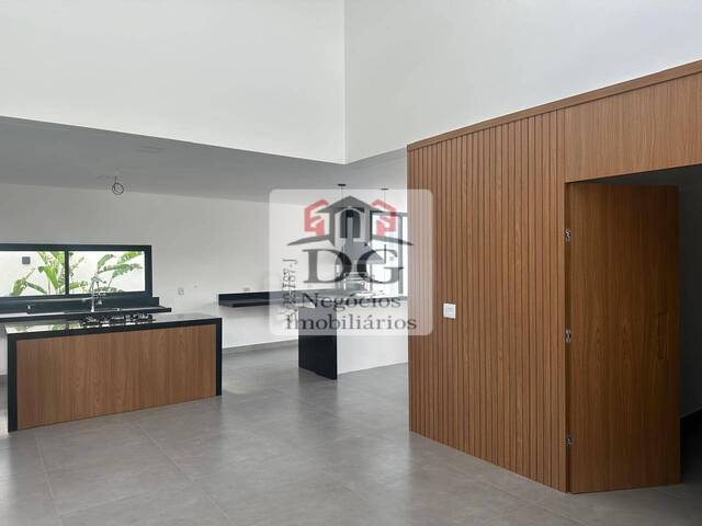 Casa para Venda em Votorantim - 4
