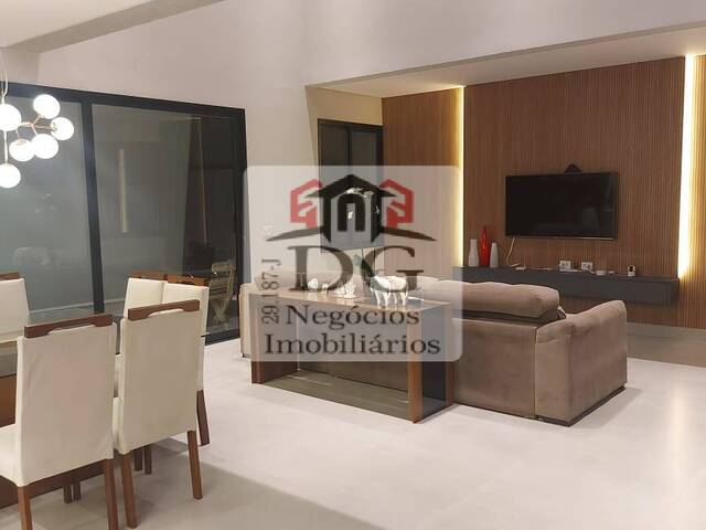 Casa para Venda em Sorocaba - 2